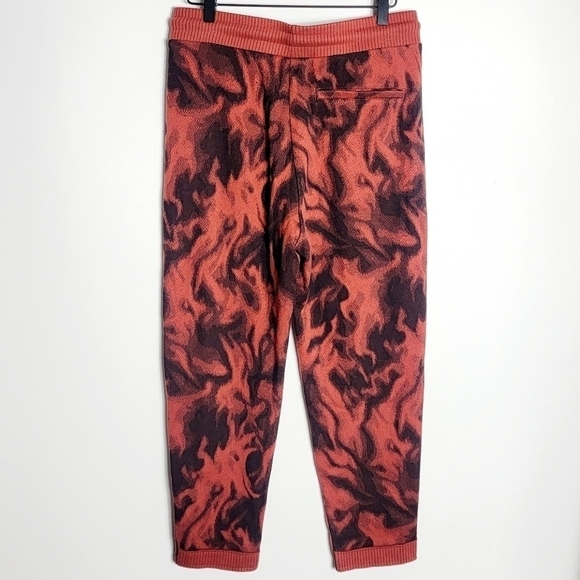 NWT TWENTY MONTREAL Flames Hyper Reality Knit Sweatpants - Picture 7 of 9